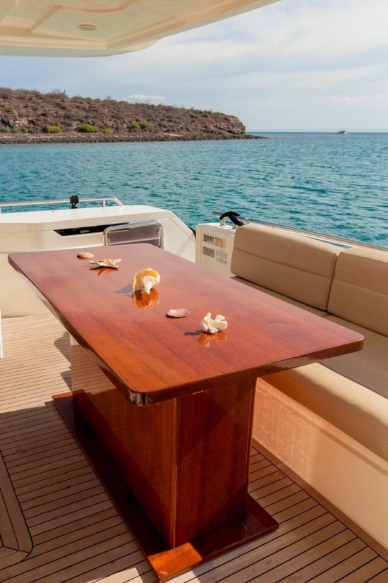 Ferretti 720 de segunda mano en venta