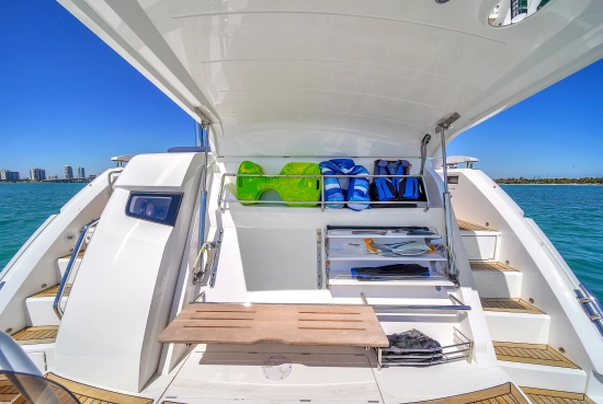 Sunseeker Manhattan 68 de segunda mano en venta