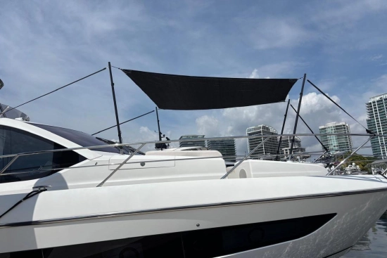 Sunseeker Manhattan 68 de segunda mano en venta