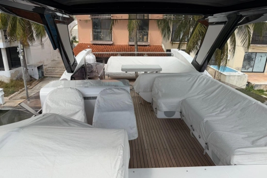 Sunseeker Manhattan 68 de segunda mano en venta
