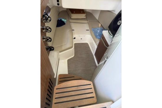 Boston Whaler 380 Outrage usata in vendita