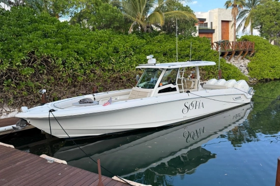 Boston Whaler 380 Outrage usata in vendita