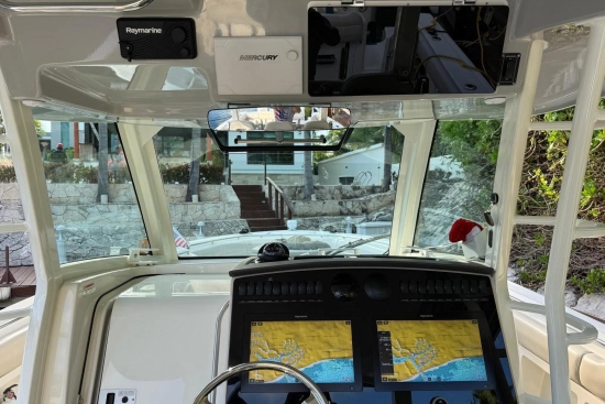 Boston Whaler 380 Outrage usata in vendita