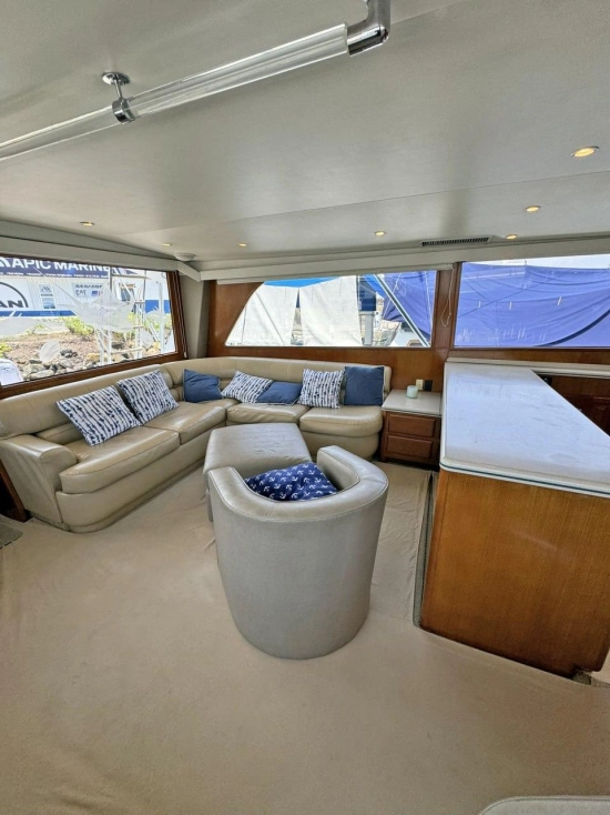 Viking Yachts 58 Convertible de segunda mano en venta