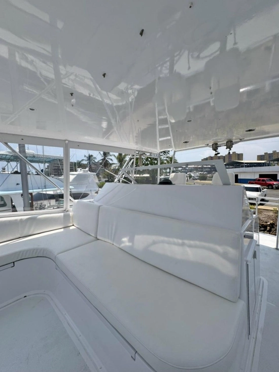 Viking Yachts 58 Convertible de segunda mano en venta