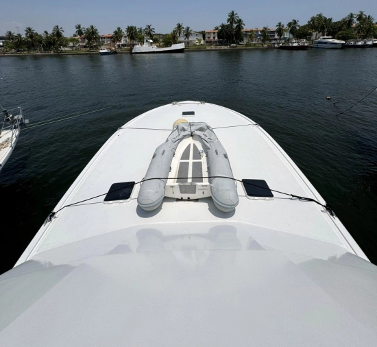 Viking Yachts 58 Convertible de segunda mano en venta