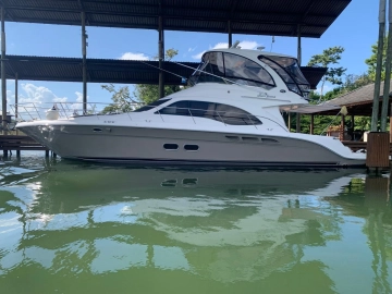 Sea Ray 52 Sedan Bridge usata in vendita