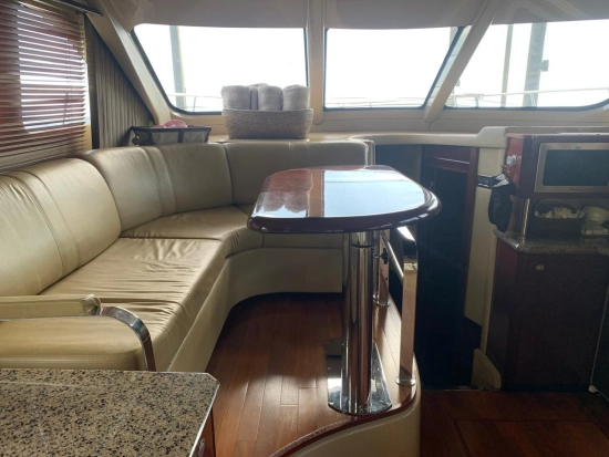 Sea Ray 52 Sedan Bridge de segunda mano en venta