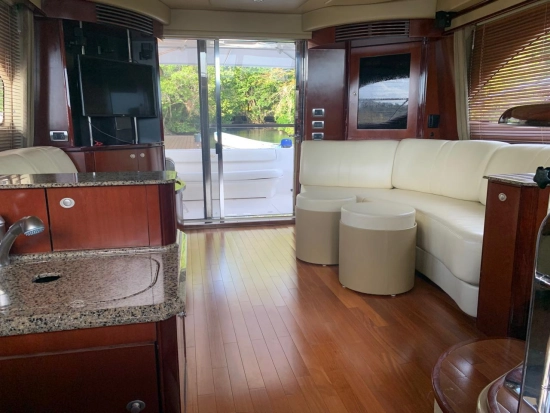 Sea Ray 52 Sedan Bridge de segunda mano en venta