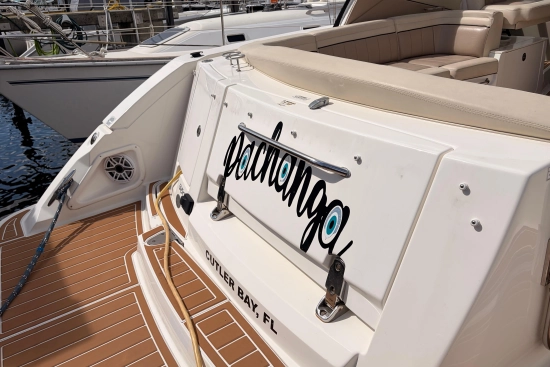 Sea Ray Sundancer 350 usado à venda