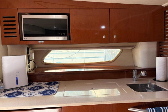 Sea Ray Sundancer 350 usado à venda