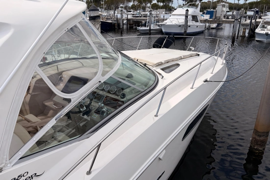 Sea Ray Sundancer 350 usado à venda