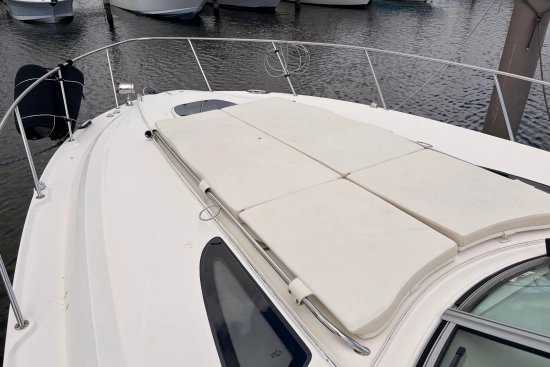 Sea Ray Sundancer 350 usado à venda