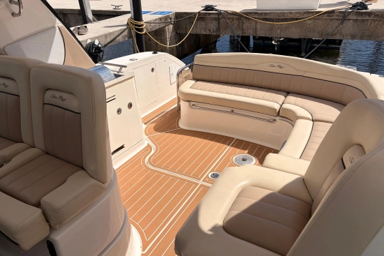 Sea Ray Sundancer 350 usado à venda
