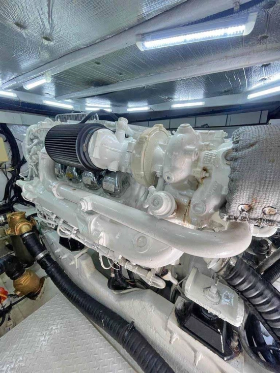Sea Ray Sedan Bridge de segunda mano en venta