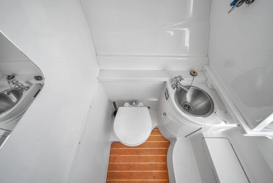 Intrepid Boats 327 Center Console usata in vendita