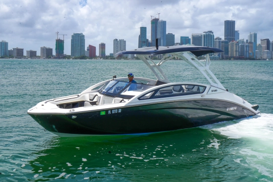 Yamaha 275SD de segunda mano en venta
