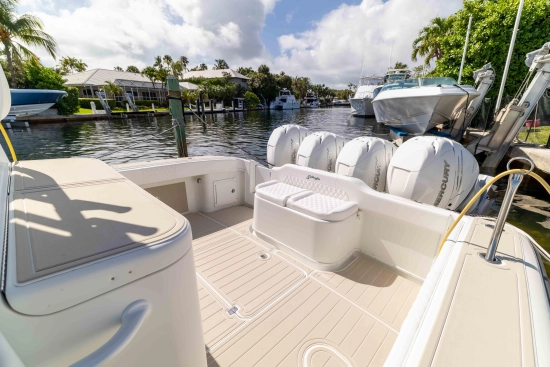 Yellowfin 42 Offshore usata in vendita
