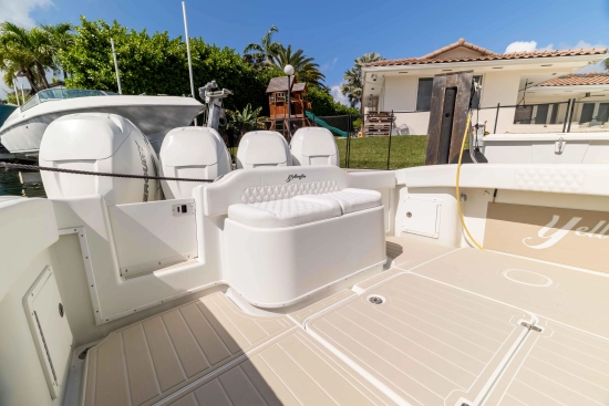 Yellowfin 42 Offshore usata in vendita