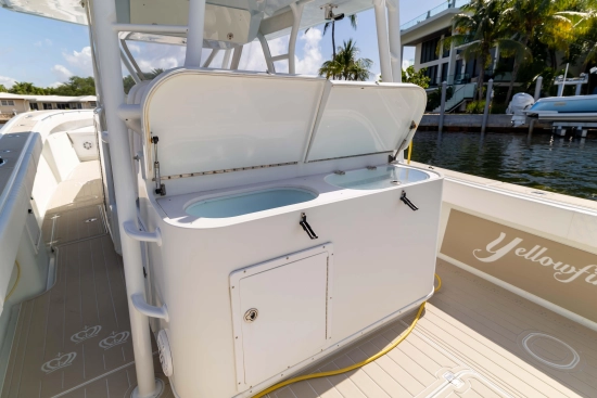 Yellowfin 42 Offshore usata in vendita