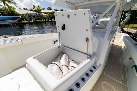 Yellowfin 42 Offshore usata in vendita