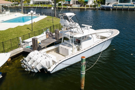 Yellowfin 42 Offshore usata in vendita