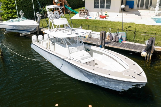 Yellowfin 42 Offshore usata in vendita