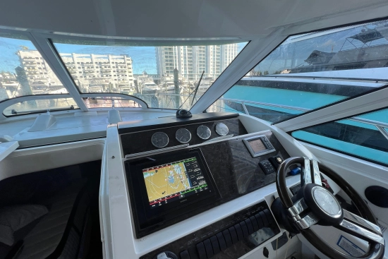 Sea Ray Sundancer 450 de segunda mano en venta