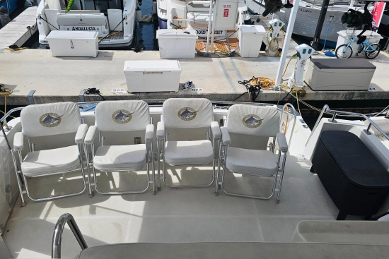 Carver 444 Cockpit Motor Yacht usado à venda