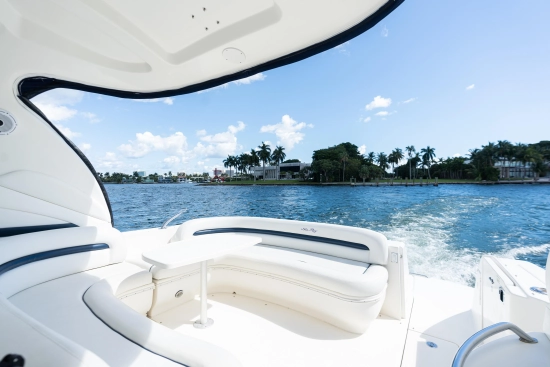 Sea Ray Sundancer 420 usata in vendita