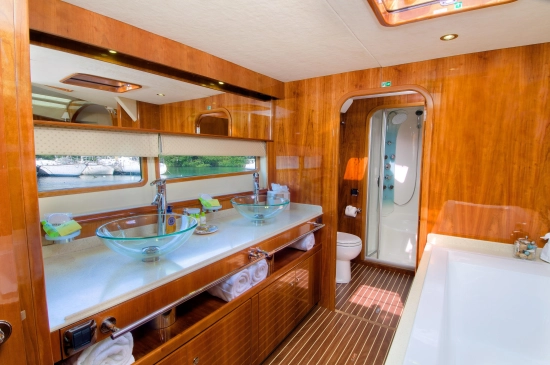 Privilege Marine 745 de segunda mano en venta