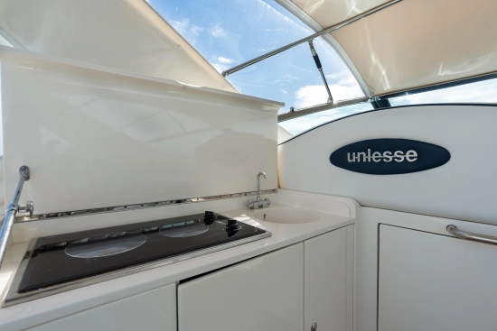 Uniesse 48 Open usata in vendita