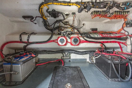 Custom 45 Cummins Diesels usata in vendita