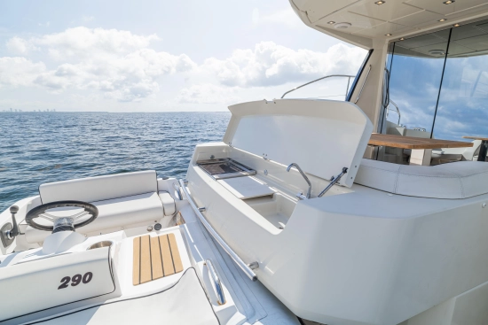 Monte Carlo Yachts MC5 de segunda mano en venta