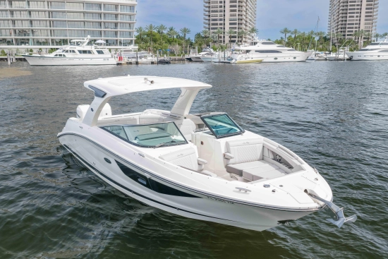 Sea Ray SLX 350 Outboard usata in vendita