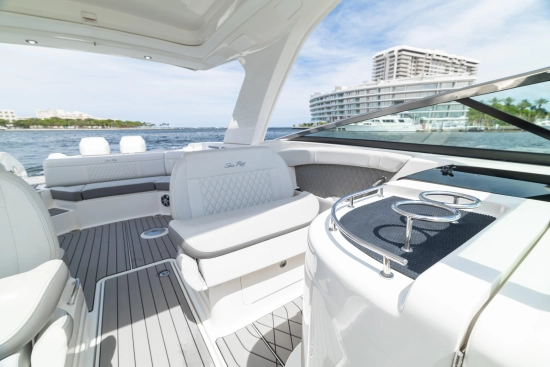 Sea Ray SLX 350 Outboard usata in vendita