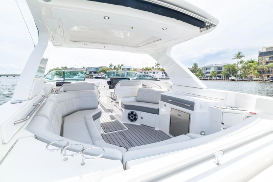 Sea Ray SLX 350 Outboard usata in vendita