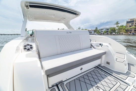 Sea Ray SLX 350 Outboard usata in vendita