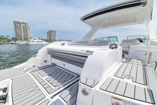 Sea Ray SLX 350 Outboard usata in vendita