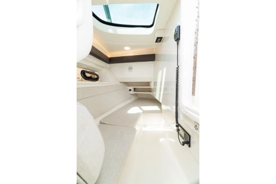 Sea Ray SLX 350 Outboard usata in vendita
