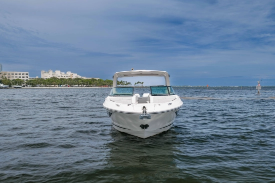 Sea Ray SLX 350 Outboard usata in vendita