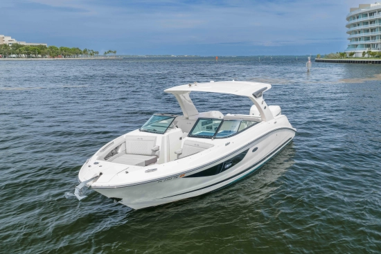 Sea Ray SLX 350 Outboard usata in vendita