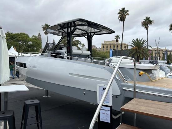 Invictus Yacht GT280 brand new for sale
