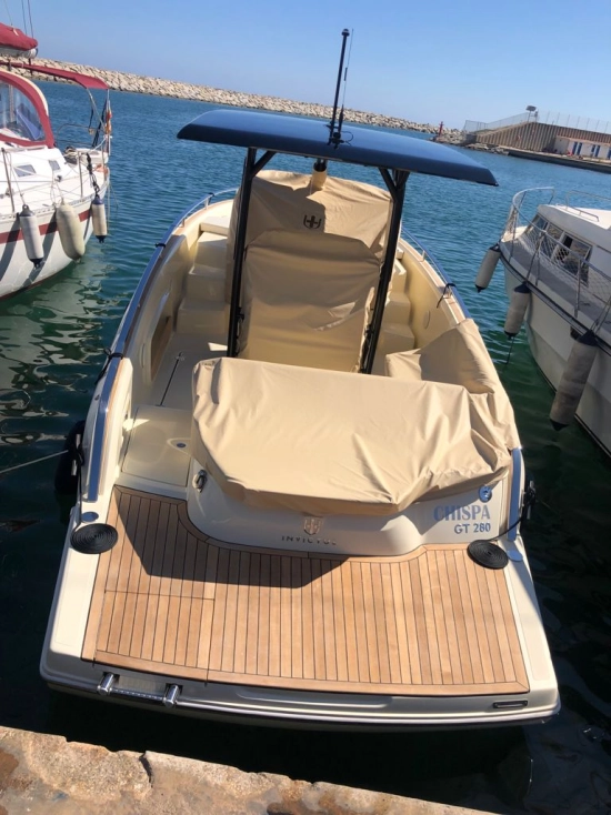 Invictus Yacht GT280 preowned for sale