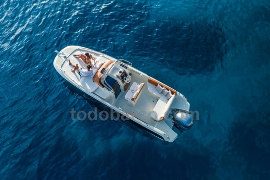 Invictus Yacht CAPOFORTE CX240 novos à venda