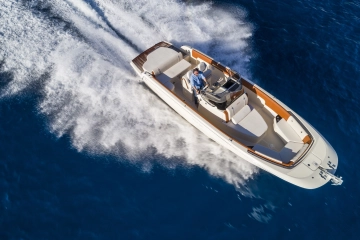 Invictus Yacht SX280 novos à venda