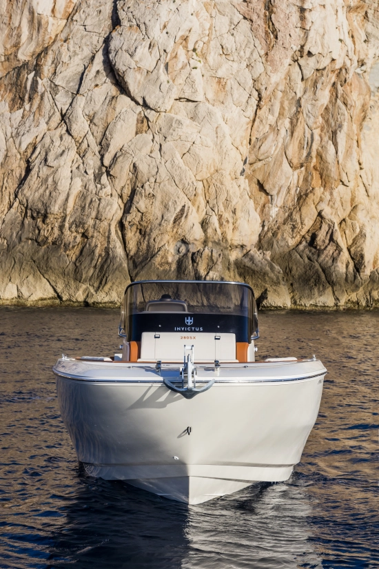 Invictus Yacht SX280 nuova in vendita