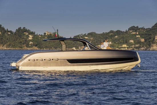 Invictus Yacht TT460 nuevo en venta