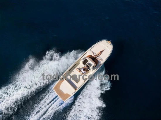 Invictus Yacht Capoforte CX280 nuova in vendita