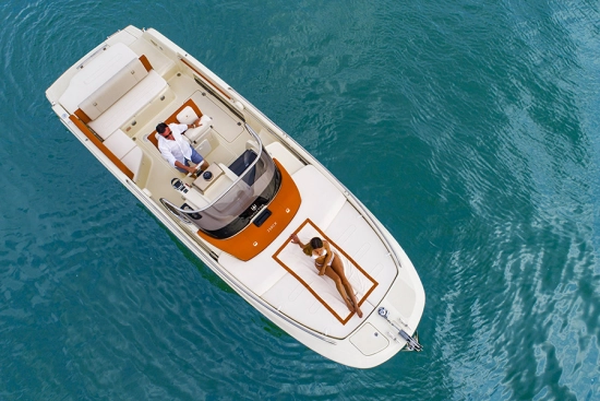 Invictus Yacht Capoforte CX250 brand new for sale